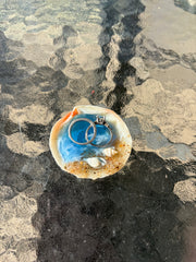 Handmade Resin Seashell Beach Art – Ocean Wave Decor