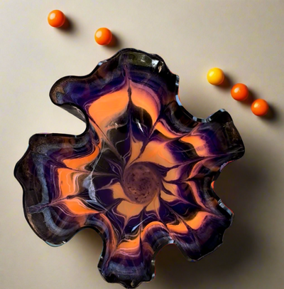 Handmade Resin Spiderweb Bowl – Halloween Candy Dish & Décor